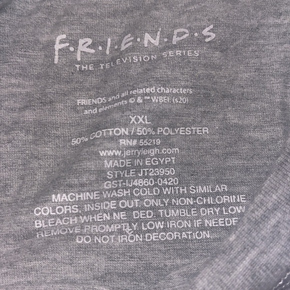 Friends,  The Television Series Tank - Picture 3 of 3